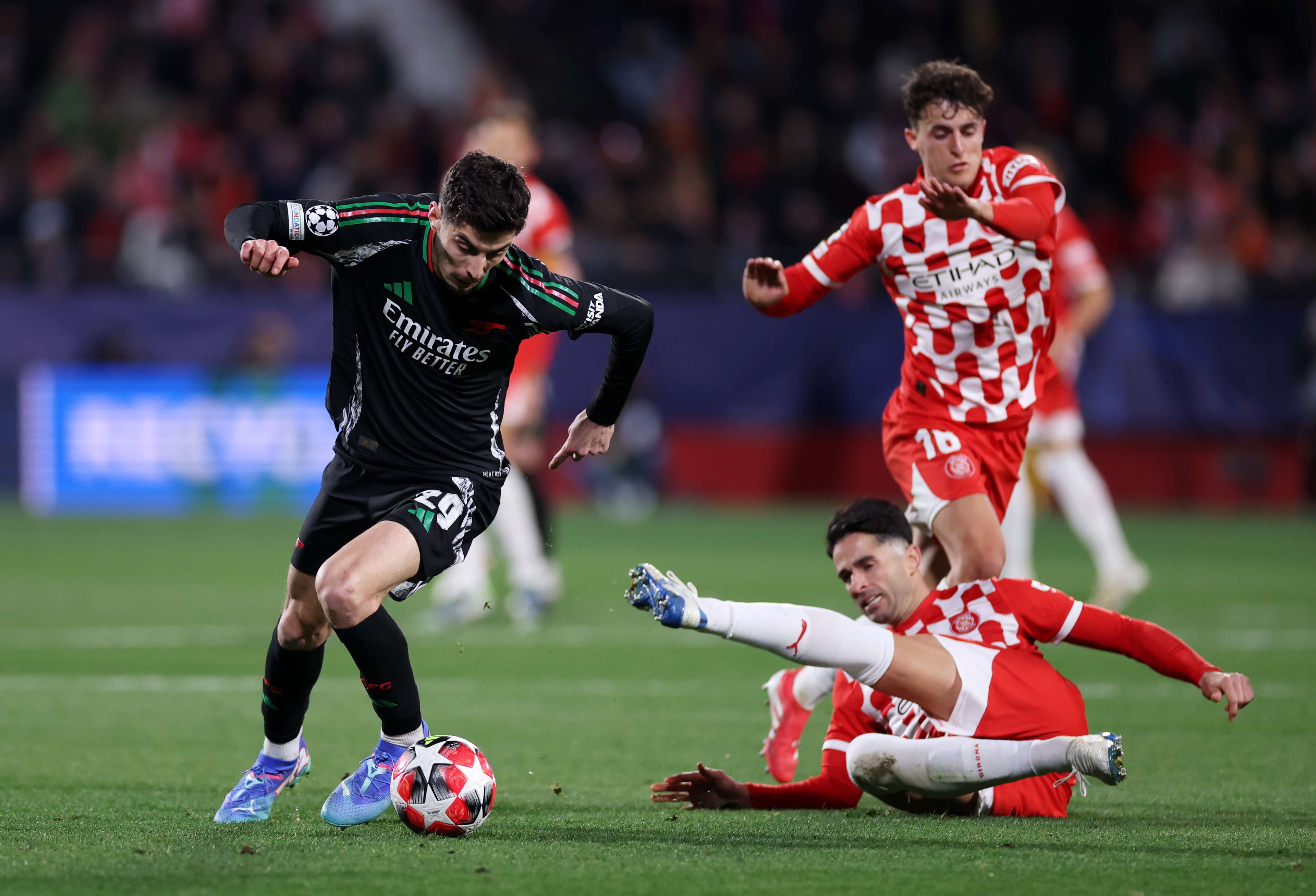 阵容中也大 阵容中也大